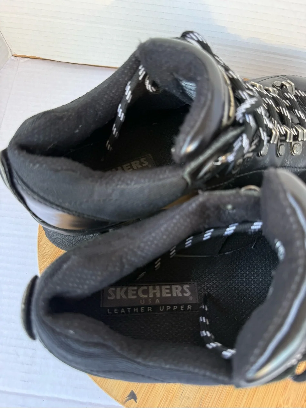 Vintage Skechers SN 690 Black Leather Hiking Trail Shoes Men’s US 9.5 Y2K Chunky